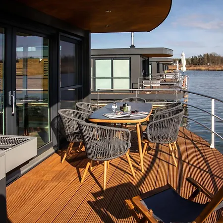 Botel Hausboot Bahama Mama