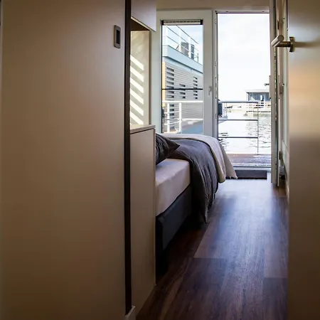 Hausboot Bahama Mama Botel